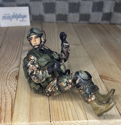 Vtg mcfarlane military - vtg, series